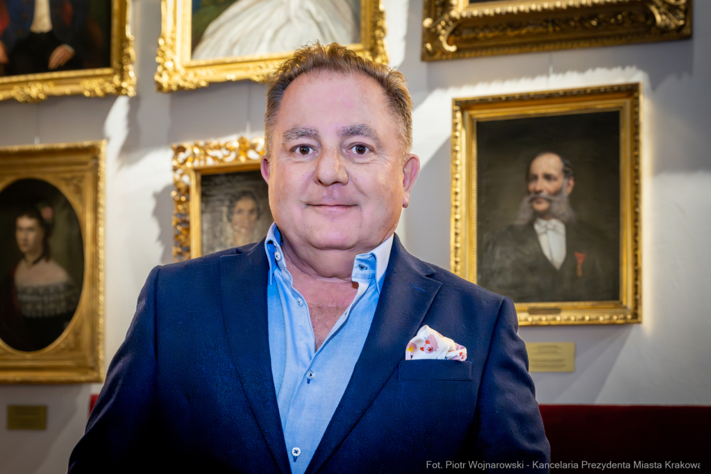 dyplomy, Miszalski, Makłowicz, Michelin, restauratorzy, Krzysztofory, zdjęcia  Autor: P. Wojnarowski