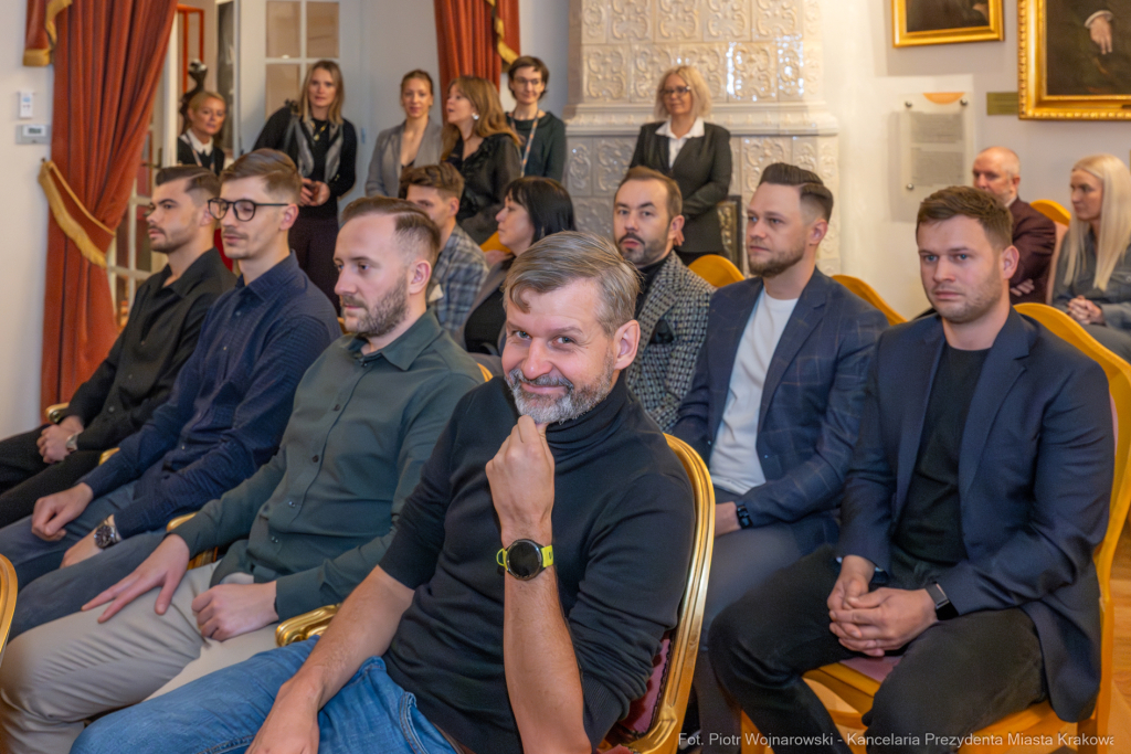 dyplomy, Miszalski, Makłowicz, Michelin, restauratorzy, Krzysztofory, zdjęcia  Autor: P. Wojnarowski