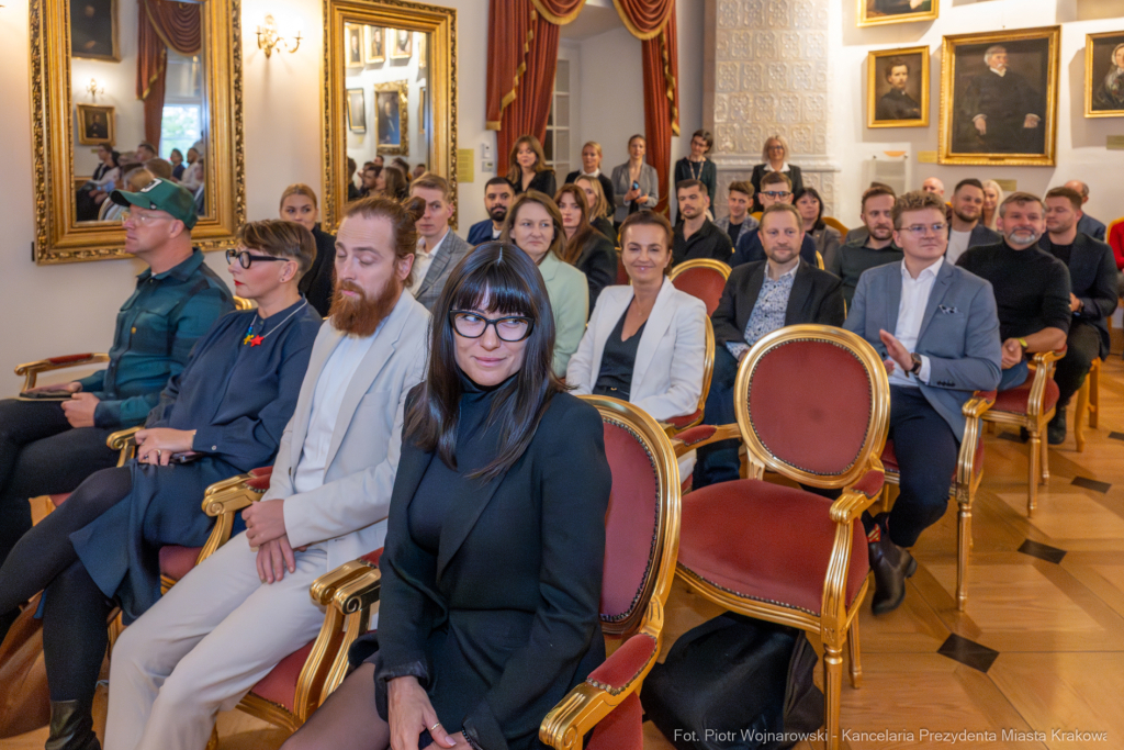 dyplomy, Miszalski, Makłowicz, Michelin, restauratorzy, Krzysztofory, zdjęcia  Autor: P. Wojnarowski