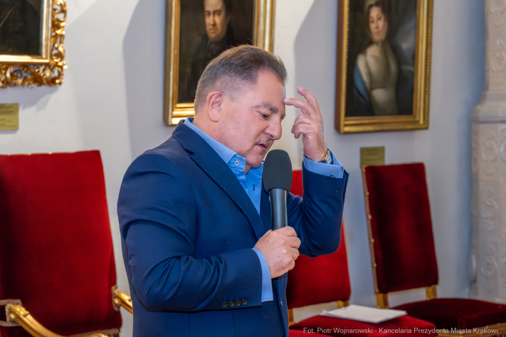 dyplomy, Miszalski, Makłowicz, Michelin, restauratorzy, Krzysztofory, zdjęcia  Autor: P. Wojnarowski