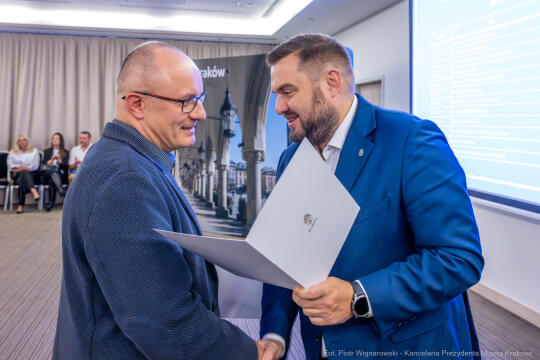 PW_614_ 020_fot. Piotr Wojnarowski.jpg-budżet obywatelski, gala, Sęk