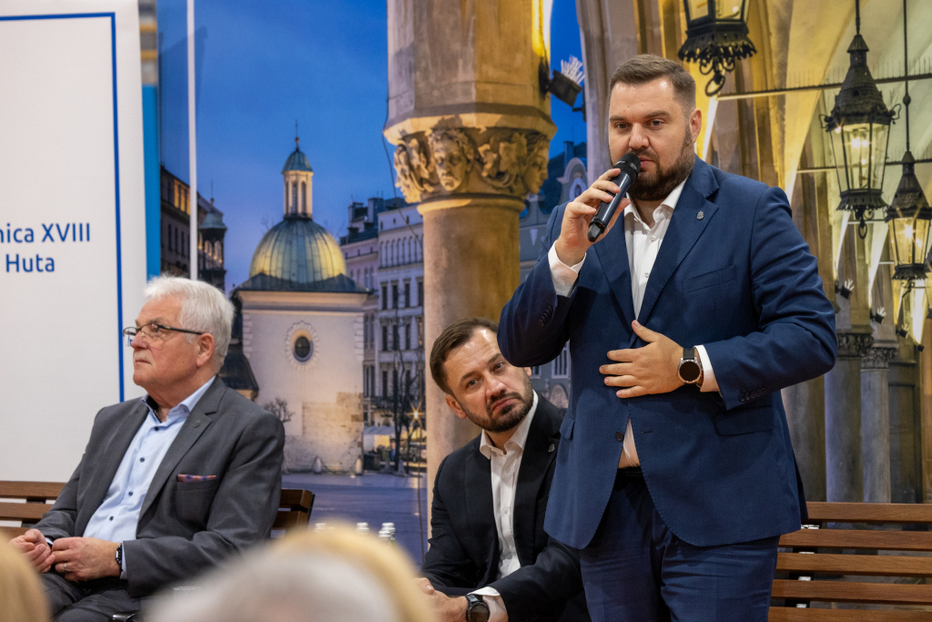 BSK_8912.jpg-Ławka Dialogu, Miszalski, Sęk  Autor: B. Świerzowski