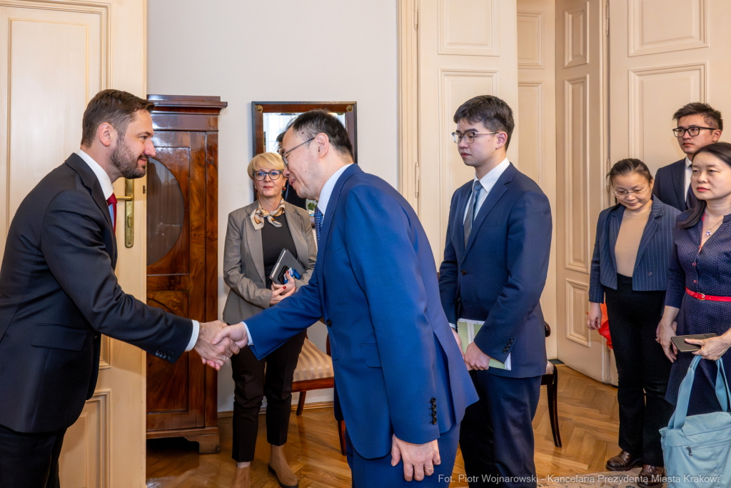 PW_618_ 004_fot. Piotr Wojnarowski.jpg-Miszalski, Lu Shan, ambasador, Chiny, wizyta, zdjęcia  Autor: P. Wojnarowski