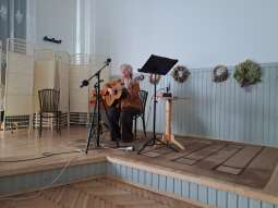 20251106_133325.jpg-Koncert Ewy Błoch „Miłość niejedno ma imię”.