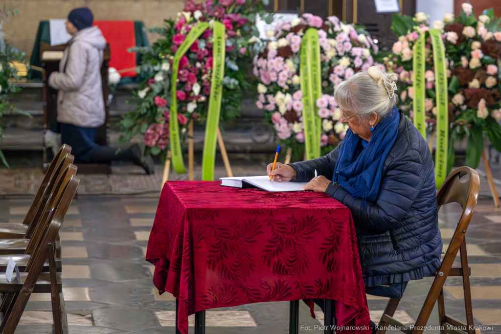 Penderecka, pamięć, hołd, zmarła, wieczornica, Miszalski, zdjęcia  Autor: P. Wojnarowski