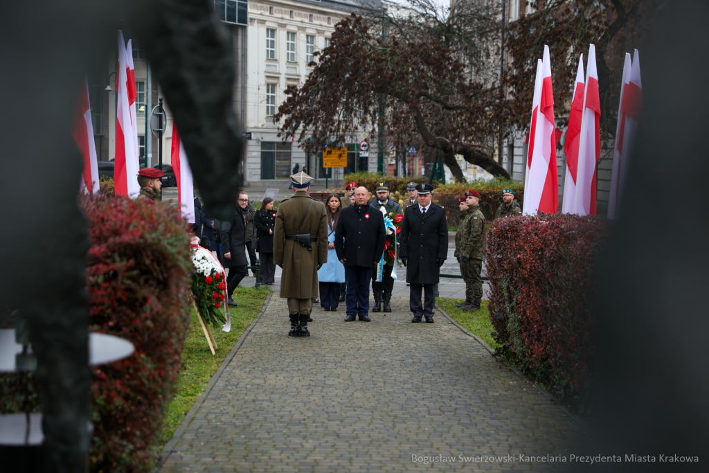 BWIERZ~1.jpg-11 listopada, Miszalski, Chamielec  Autor: B. Świerzowski