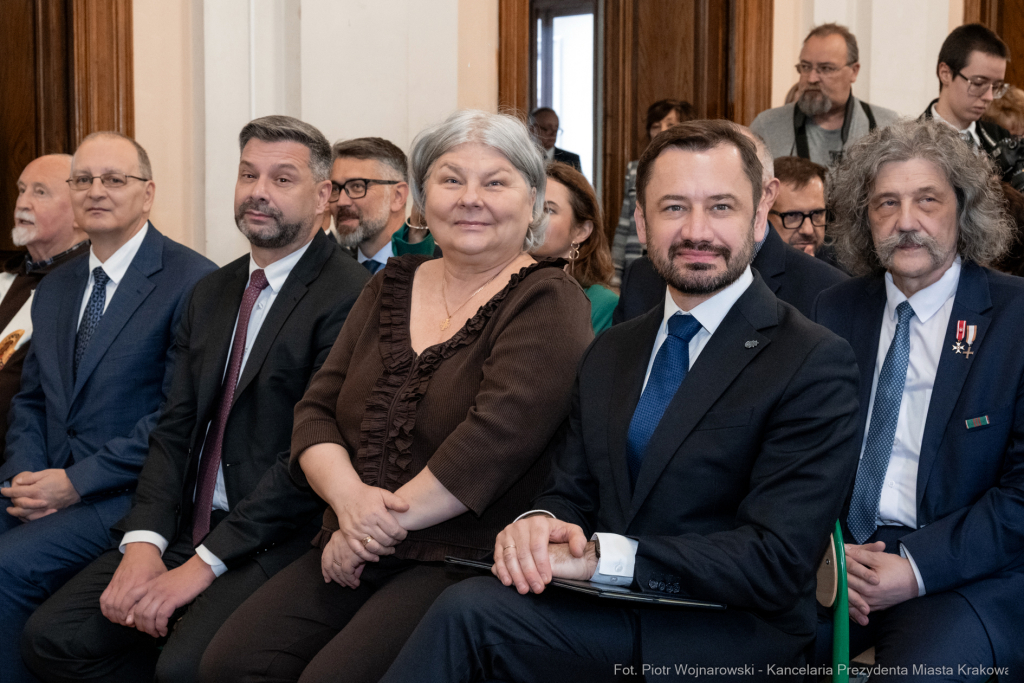 II LO, tablica, Katyń, pamięć, Miszalski, odsłonięcie, Kosiniak-Kamysz, Parell  Autor: P. Wojnarowski