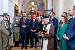 II LO, tablica, Katyń, pamięć, Miszalski, odsłonięcie, Kosiniak-Kamysz, Parell