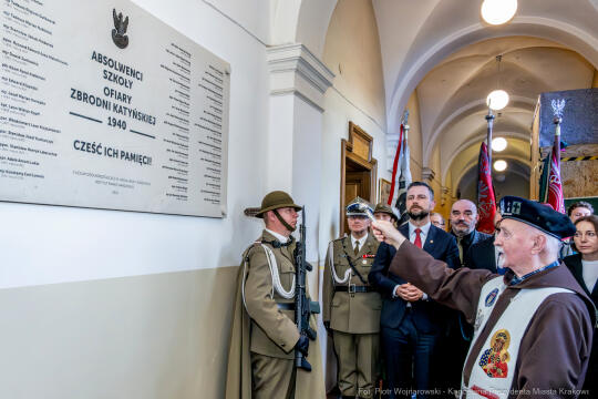 II LO, tablica, Katyń, pamięć, Miszalski, odsłonięcie, Kosiniak-Kamysz, Parell