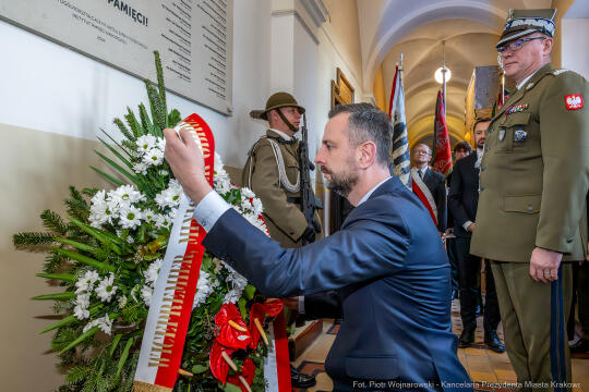 II LO, tablica, Katyń, pamięć, Miszalski, odsłonięcie, Kosiniak-Kamysz, Parell