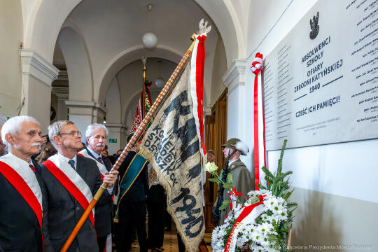 II LO, tablica, Katyń, pamięć, Miszalski, odsłonięcie, Kosiniak-Kamysz, Parell