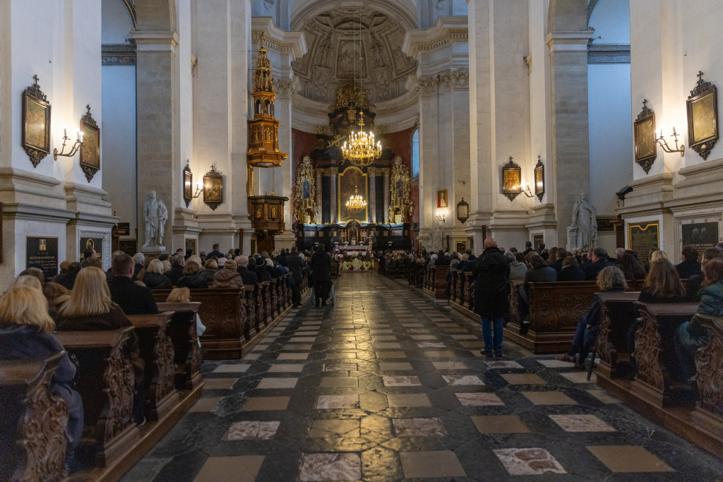 20251108-BSK_2669.jpg-Pogrzeb, Penderecka  Autor: B. Świerzowski