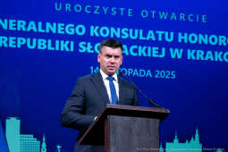 Konsulat, Słowacja, otwarcie, Klaman, Matisová, Šperková, zdjęcia