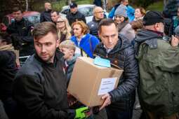 Zbiórka dla schroniska "Psia łapa, koci pazur 2025"