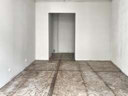 ul. Długa 17 (3).jpg-Aukcja na najem lokali użytkowych