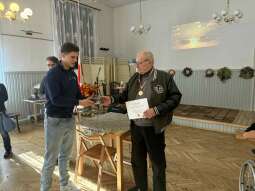 M42NWs9k.jpg-Turniej Szachowy – UEK Chess Cup u Helclów.