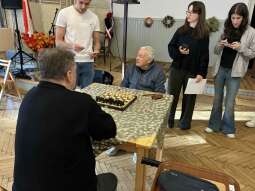 UihbhZyt.jpg-Turniej Szachowy – UEK Chess Cup u Helclów.