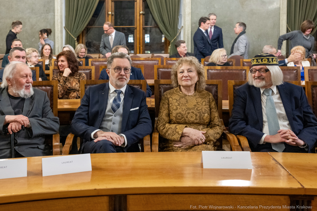 Nagroda Miasta Krakowa, Mecenas Kultury, wręczenie, zdjęcia, Sęk, laureaci, Ostrowski, Daros  Autor: P. Wojnarowski
