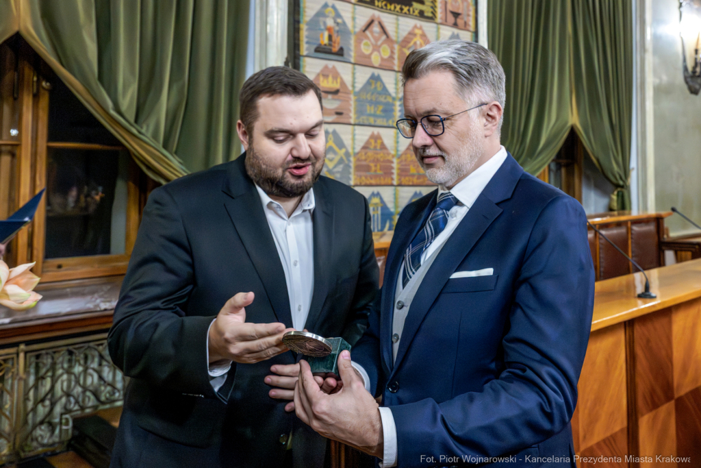 Nagroda Miasta Krakowa, Mecenas Kultury, wręczenie, zdjęcia, Sęk, laureaci, Ostrowski, Daros  Autor: P. Wojnarowski