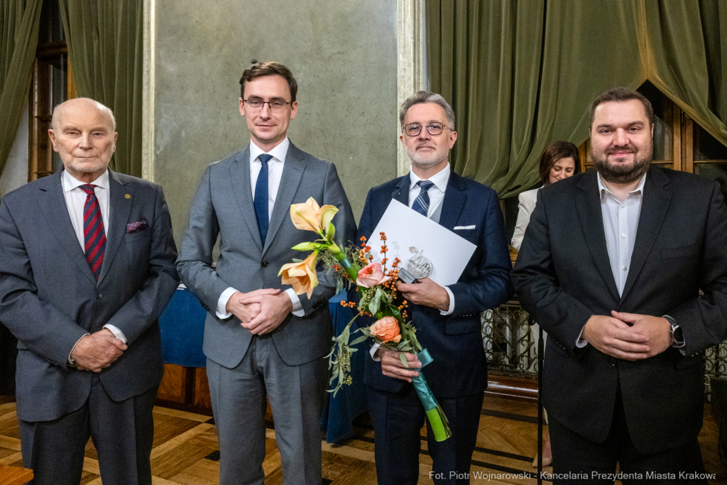 Nagroda Miasta Krakowa, Mecenas Kultury, wręczenie, zdjęcia, Sęk, laureaci, Ostrowski, Daros  Autor: P. Wojnarowski