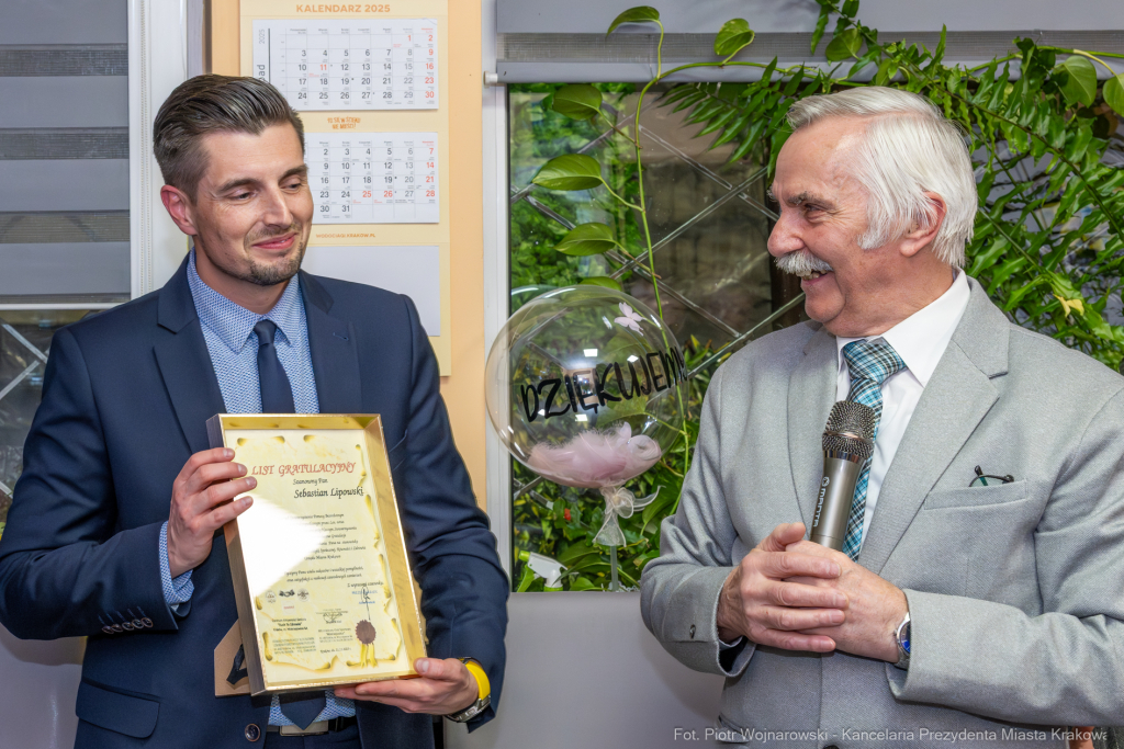 Miszalski, spotkanie, zdjęcia, Mistrzejowice, Centrum Aktywności Seniorów CAS, Stowarzyszenia Pom  Autor: P. Wojnarowski