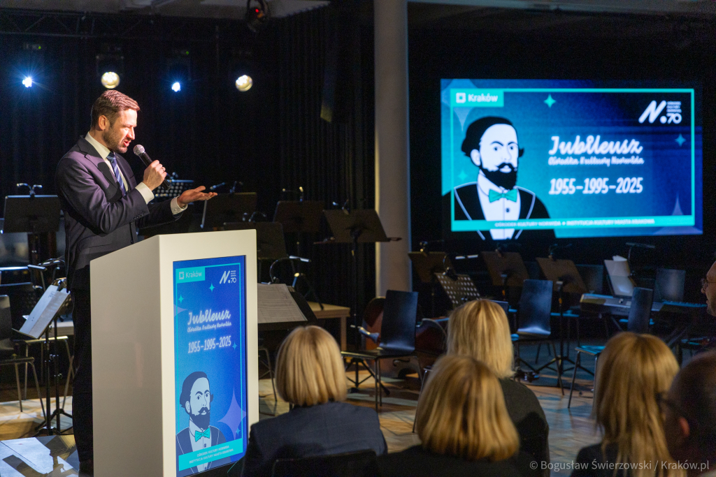 0S4A0790.jpg-Jubileusz Ośrodka Kultury Norwida, Norwid, Miszalski, Zdjęcia, Uroczystość  Autor: B. Świerzowski