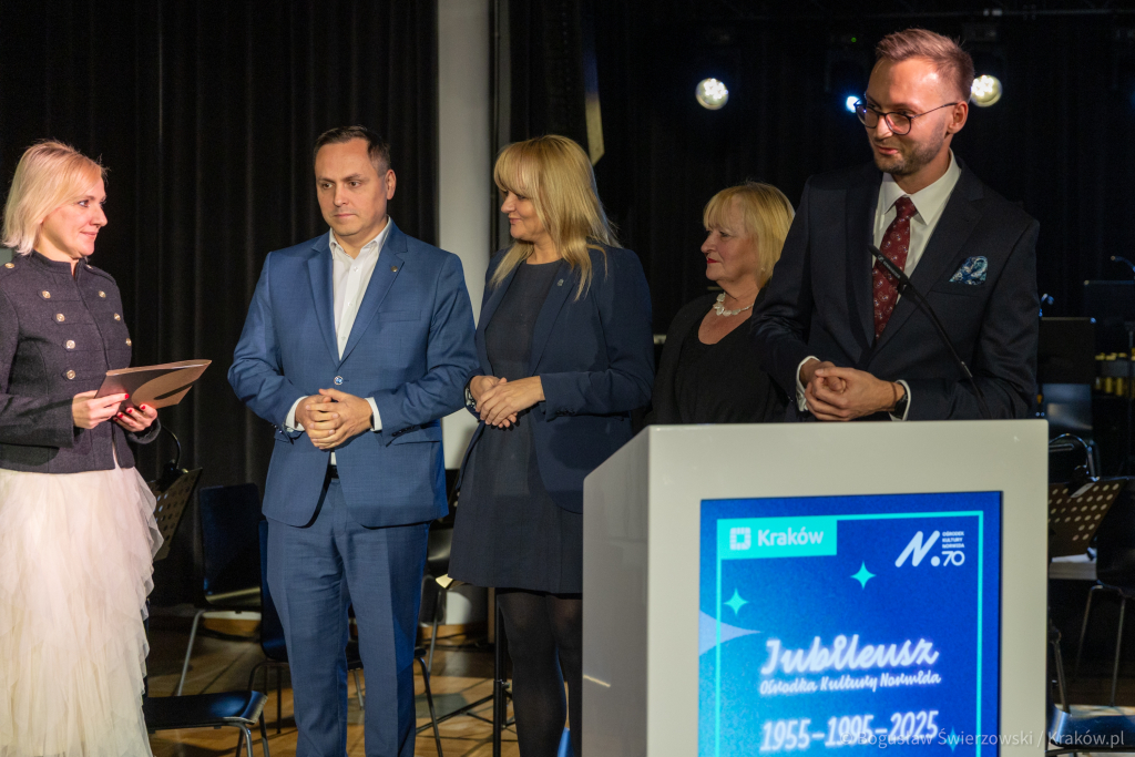 0S4A1079.jpg-Jubileusz Ośrodka Kultury Norwida, Norwid, Miszalski, Zdjęcia, Uroczystość  Autor: B. Świerzowski