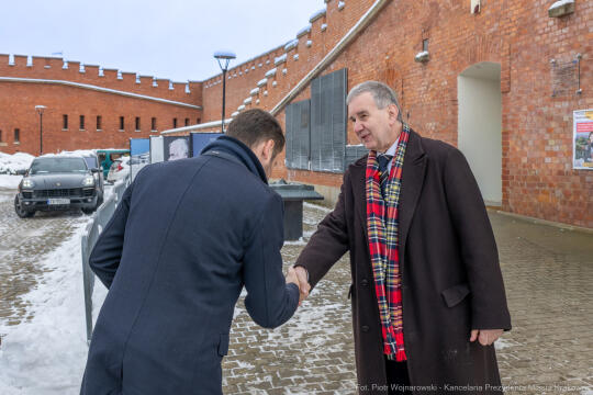 PW_631_ 001_fot. Piotr Wojnarowski.jpg-Flaga, podniesienie, Kopiec Kościuszki, Miszalski, zdjęcia