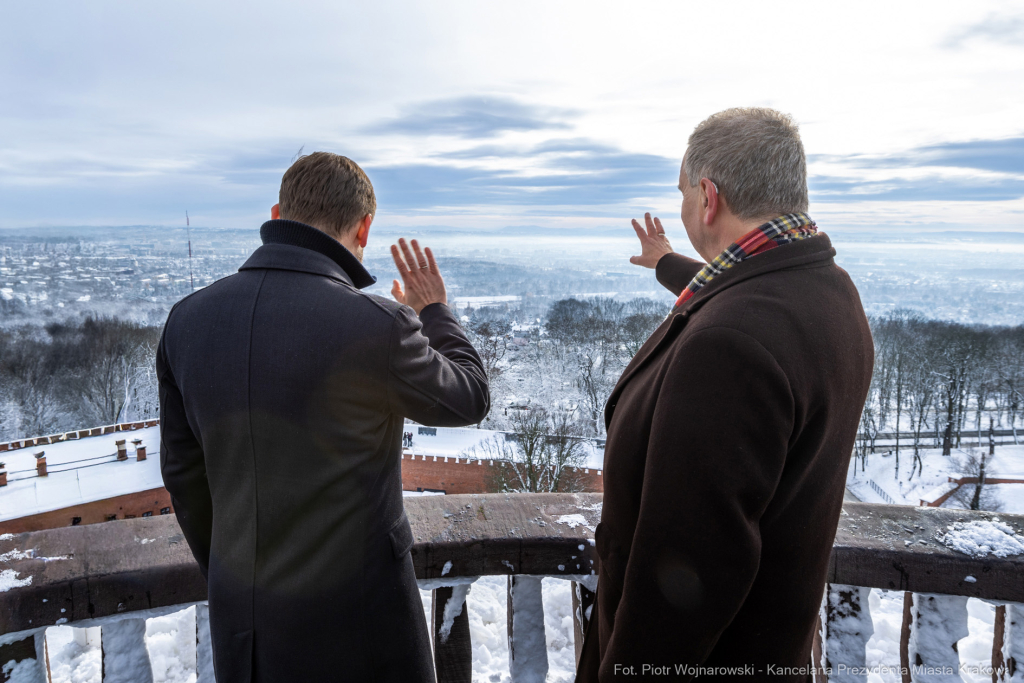 PW_631_ 025_fot. Piotr Wojnarowski.jpg-Flaga, podniesienie, Kopiec Kościuszki, Miszalski, zdjęcia  Autor: P. Wojnarowski