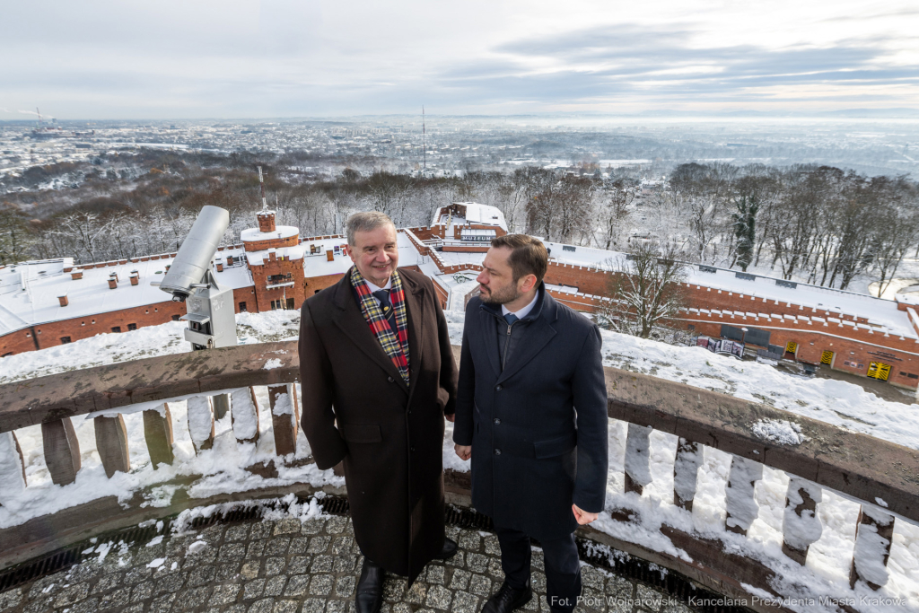 PW_631_ 027_fot. Piotr Wojnarowski.jpg-Flaga, podniesienie, Kopiec Kościuszki, Miszalski, zdjęcia  Autor: P. Wojnarowski