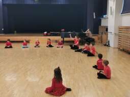 WhatsApp Image 2025-11-20 at 14.25.02 (8).jpeg-Dzieciństwo bez przemocy - finał - Krakowiak