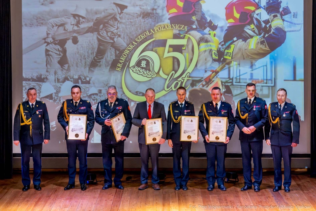 Szkoła Aspirantów, Straż Pożarna, jubileusz, 65 lat, Fryczek  Autor: P. Wojnarowski