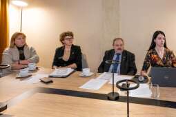 PW_635_ 006_fot. Piotr Wojnarowski.jpg-Miszalski, Kraków Tourism Aliance, spotkanie