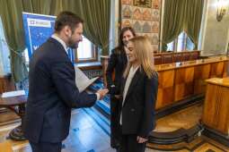 8bxiq3Pg.jpeg-Perfekcja na egzaminach? W Krakowie to nie rzadkość