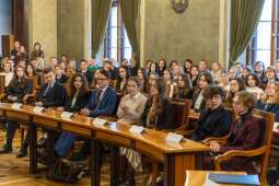 LA1HzAZw.jpeg-Perfekcja na egzaminach? W Krakowie to nie rzadkość