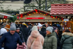 20251128-0S4A3810.jpg-Jarmark bożonarodzeniowy na Rynku Głównym