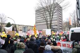 HwcD7isA.jpeg-Prezydent wsparł protest przeciw planom budowy drogi S7 przez Kraków
