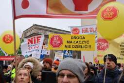 skSt3zpg.jpeg-Prezydent wsparł protest przeciw planom budowy drogi S7 przez Kraków