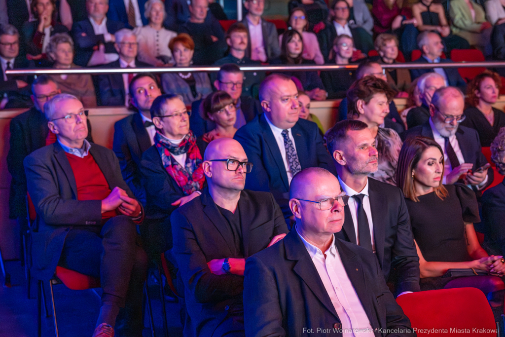 Tygodnik Powszechny, Miszalski, jubileusz, zdjęcia, 80 lat, Manggha  Autor: Piotr Wojnarowski