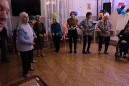 DSCF1379.jpg-Andrzejki 2025 w naszym Domu.