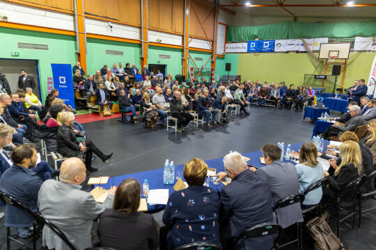 0S4A2157.jpg-Ławka Dialogu, Miszalski, Sęk, Kracik, Klaman, spotkanie, Bronowice, Zdjęcia, foto,