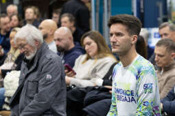 0S4A2203.jpg-Ławka Dialogu, Miszalski, Sęk, Kracik, Klaman, spotkanie, Bronowice, Zdjęcia, foto,