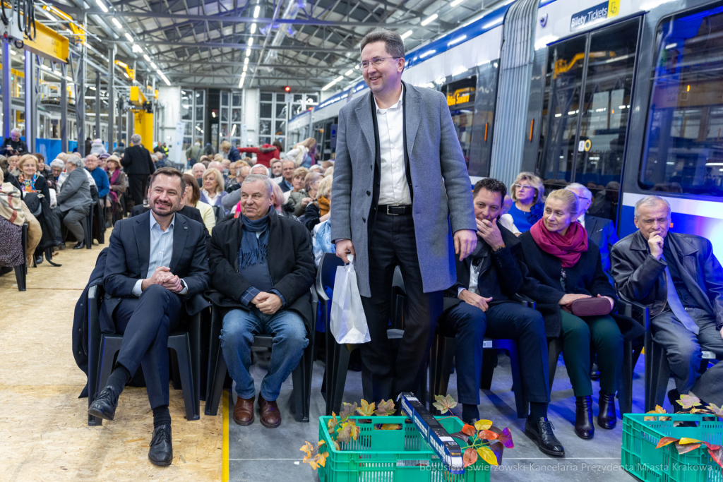 BS-251129-0S4A4979.jpg-Senioralia, Miszalski, Zajezdnia MPK, zdjęcia  Autor: B. Świerzowski