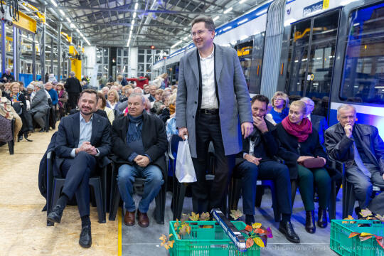 BS-251129-0S4A4979.jpg-Senioralia, Miszalski, Zajezdnia MPK, zdjęcia