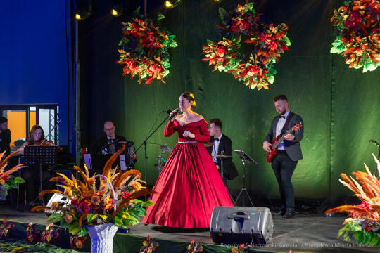 BS-251129-0S4A5055.jpg-Senioralia, Miszalski, Zajezdnia MPK, zdjęcia