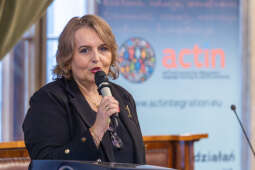 Kierunki przyszłości – wielokulturowe doradztwo zawodowo-edukacyjne dla dzieci i młodzieży ze 