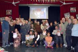 Fotografia zbiorowa uczestników Festiwalu