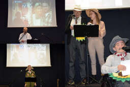 Uczestnicy festiwalu podczas swoich prezentacji