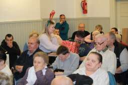 DSCF1542.jpg-Mikołajkowy finał pełen wzruszeń w Domu Helclów.