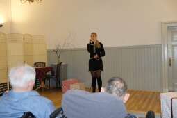 DSCF1574.jpg-Mikołajkowy finał pełen wzruszeń w Domu Helclów.